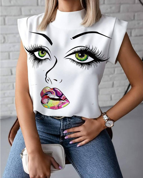 Ladies shirt with stand-up collar lip print